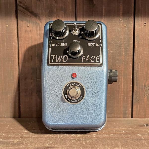 Tru-Fi Two Face ギターエフェクター Two Face Fuzz - tru-fi.com