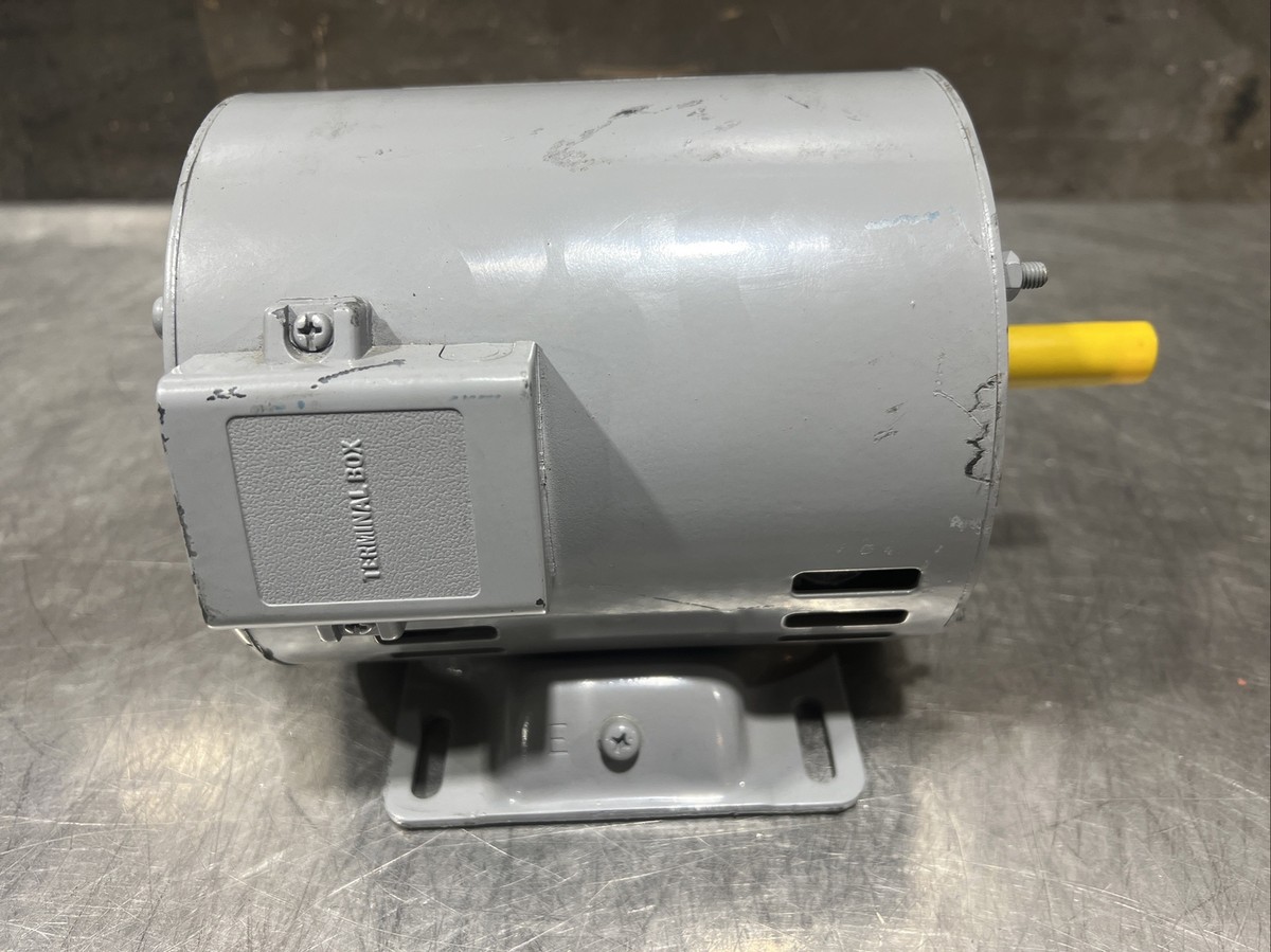 MITSUBISHI SUPER LINE SB-JR THREE PHASE INDUCTION MOTOR 0.2 MITSUBISHI SUPER LINE SB-JR THREE PHASE INDUCTION MOTOR 0.2