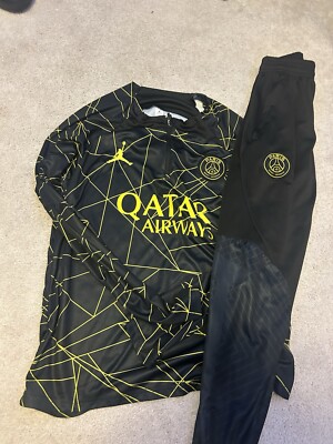 psg tracksuit 