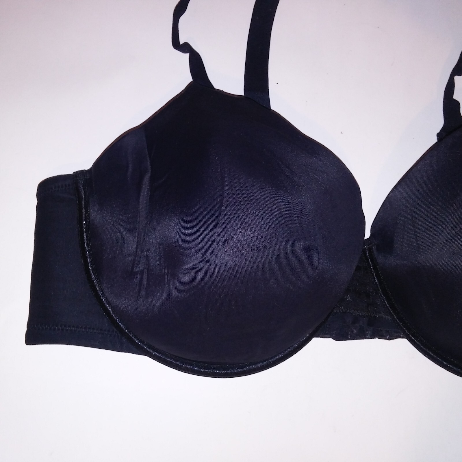 Vanity Fair Bra 44DD Lightly Lined Solid Black Un… - image 3