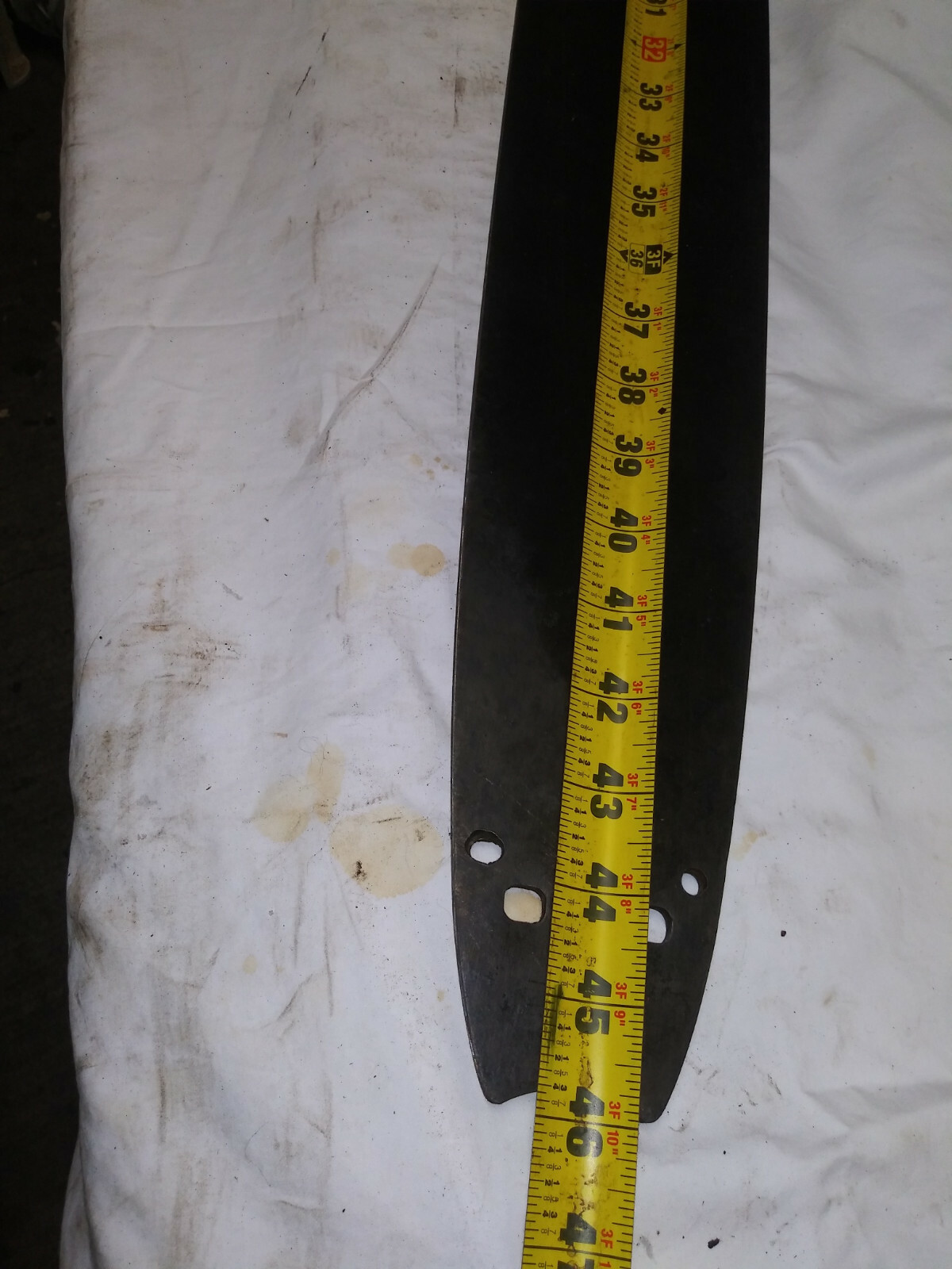 46 INCH CHAINSAW BAR, ROLLER NOSE, 9.5 MM BAR MOUNT, DRILLED FOR A MILL