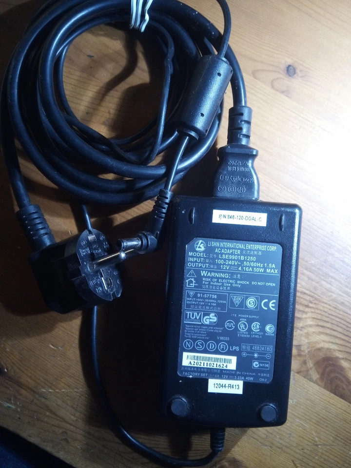 Trafo 12V/ 4,16 A  max 50 W für z.B. für Modellbahn H0 , TT, Märklin