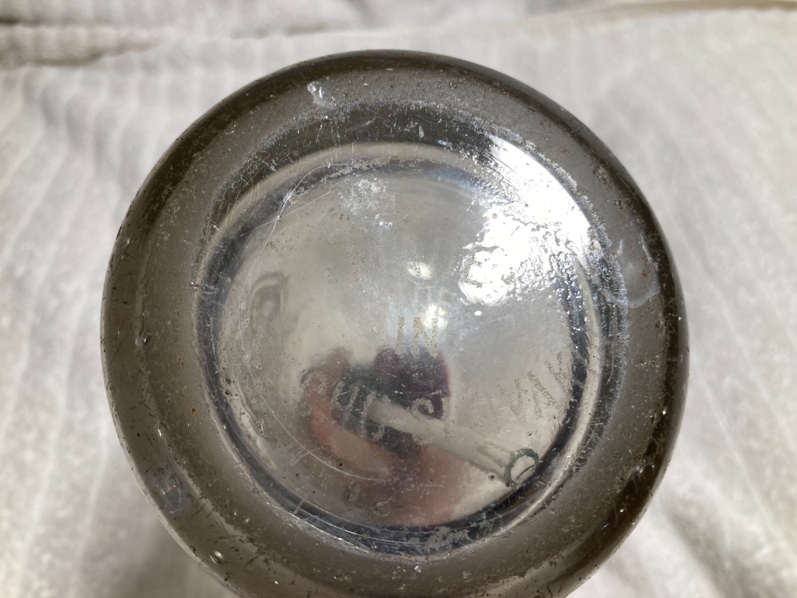 Queen Bottling Co. Seltzer Bottle Etched Clear Glass Brooklyn, NY