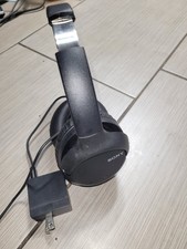 Sony WH-CH710N Wireless Bluetooth Noise Cancelling Over-Ear Headphones Black use