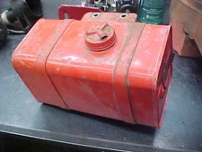 BRIGGS & STRATTON FUEL TANK with straps and mounting bracket 290816