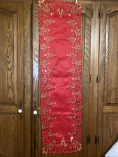 SARO LIFESTYLE Pandoro Collection Holiday Christmas Tree Table Runner, 15" x 54"