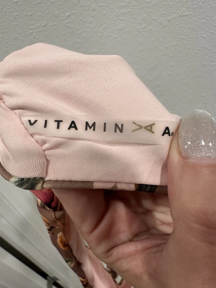 Bikini Vitamina A Dos Caras Doble Taupe Floral Rosa Top Cintura Alta Parte Inferior Descarada Foto 3 de 4