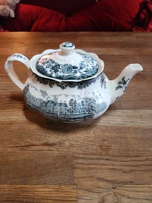 Teekanne Royal Worcester Ltd. 1790 Avon Scenes Palissy England