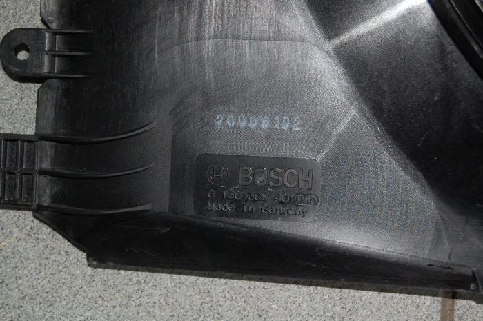 Electric Fan Mercedes-Benz A2465000093 3136613377 0130308401 3135103802 176A - Image 2 of 4