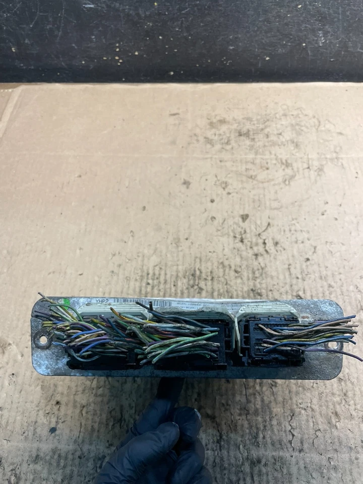 Módulo de control del motor Ford E150 E250 2011 a 2012 4,6 L ECU ECM PCM S8416 DG Foto 2 de 4