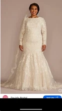 Davids Bridal Wedding Dress