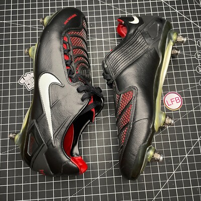⚫ 2007 Nike Total 90 Laser I SG 316243-007 - EU 42 • US 8.5 • UK