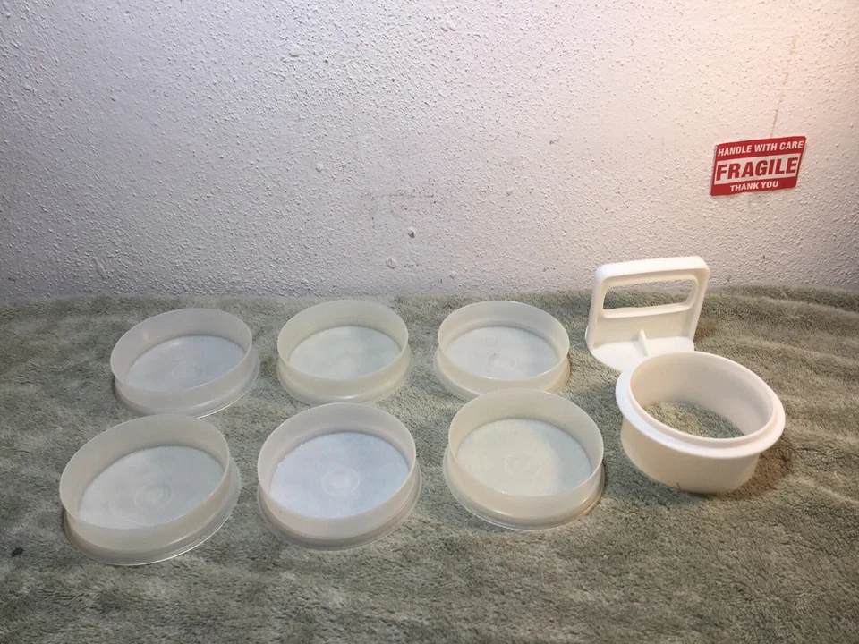 LOT of 6~Tupperware 4" Hamburger Patty Press Stack Freeze Keepers 882 (E) - Image 2 of 4