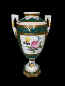 Vintage Italian Elios Hand Painted Urn