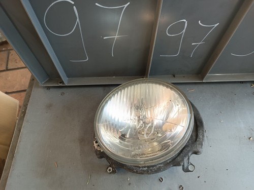 Original VW Polo II 86C H4 Hauptscheinwerfer Scheinwerfer HELLA 201-116943