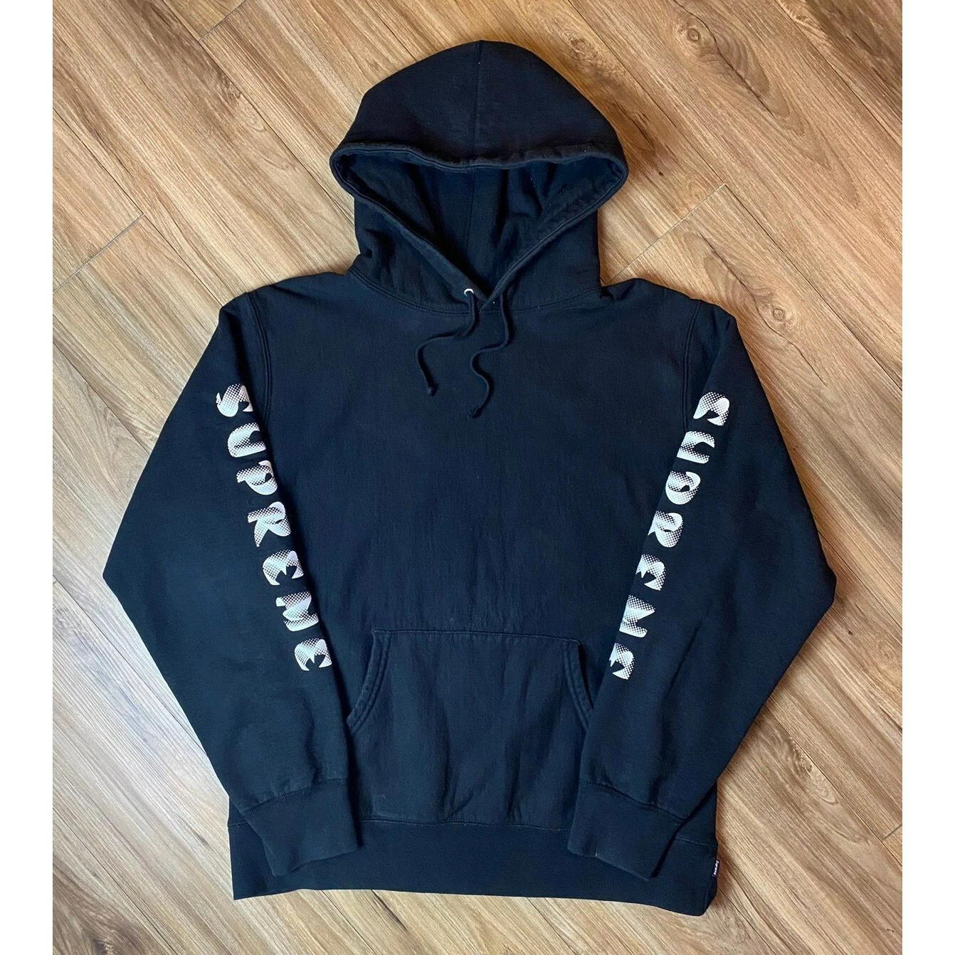 Sweat à capuche à manches logo Supreme