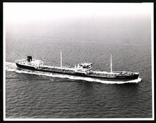 Fotografie Tankschiff O. A. Knudsen in Fahrt 