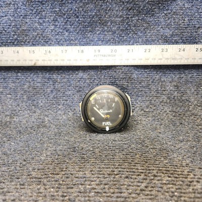 95-380018 | Beechcraft 95-B55 | Fuel Quantity Indicator
