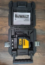 2025 DEWALT DW088CG, Green Self-Leveling Cross Line Laser Level  LaserChalkLine™