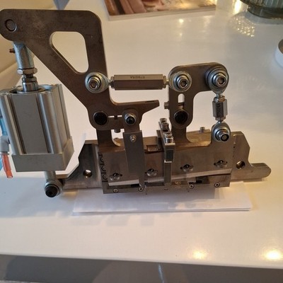 pneumatische Guillotine Messerbaugruppe 