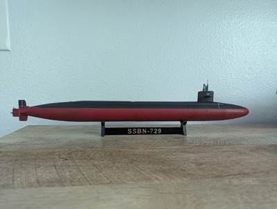USS Alabama (SSBN-731) Ohio  Class Submarine 1:200 scale kit-SSGN Variant Option