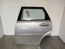 Porte arrière et accessoires Chevrolet NUBIRA