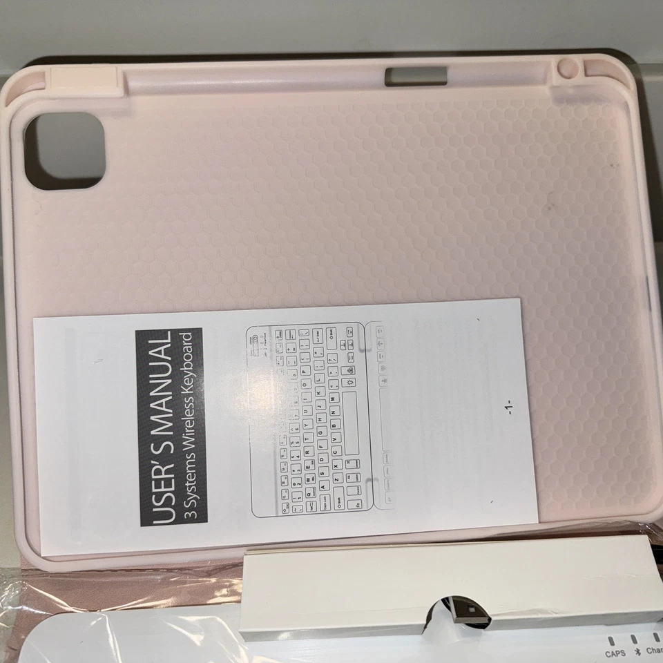 Wireless Keyboard Case For iPad Pro 11, Air4/Air5 - Image 2 of 4