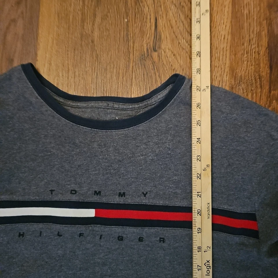 Camiseta de colección Y2K Tommy Hilfiger gris jaspeado para hombre talla XL 100 % algodón peso pesado Foto 3 de 4