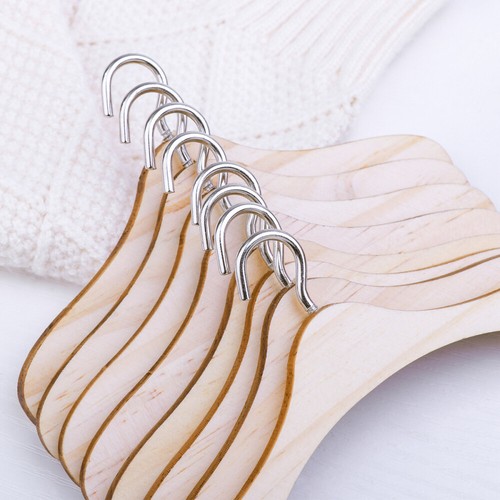 10 pezzi appendiabiti per bambole bambino camicia di legno cappotto bambola vestito da appendere - Foto 5 di 10