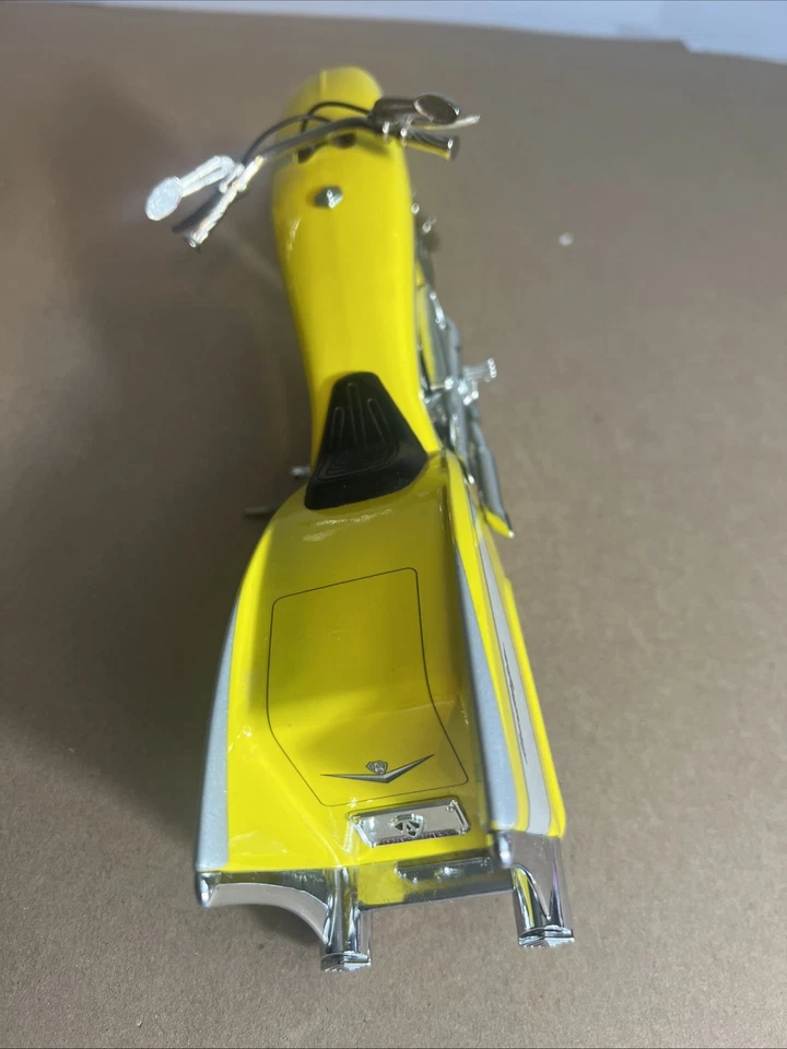 Arlen Ness Ness-Stalgia Custom Diecast Motorcycle Yellow - Image 2 of 4