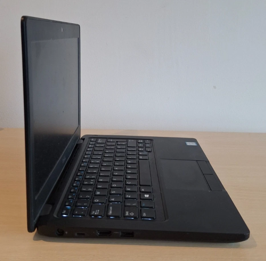 Dell Latitude 5290 · i5-8250U · 8GB · 256GB, photo 2 of 5