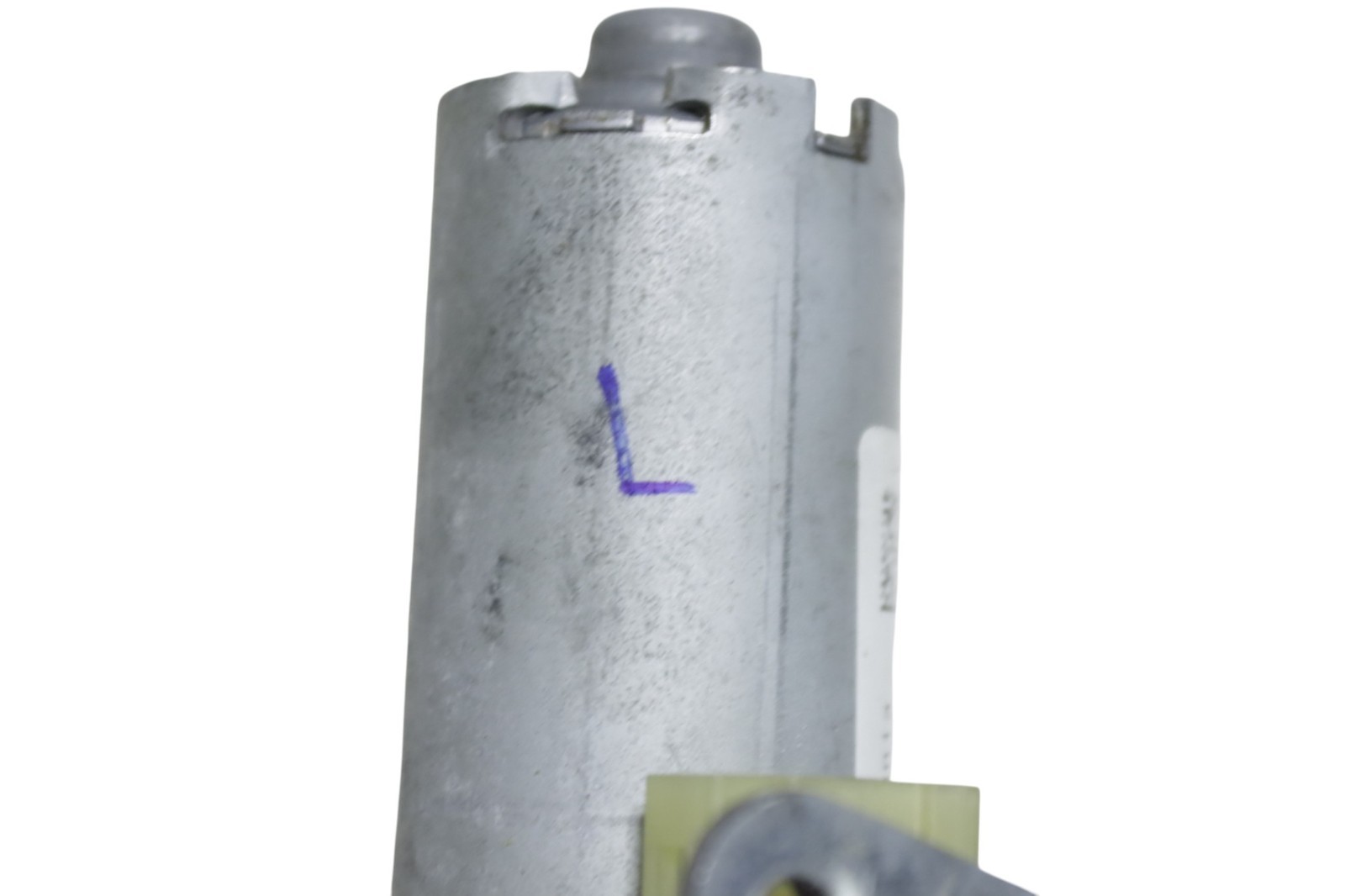BMW i8 l12 Front Left Driver Side Seat Adjustment Motor Set of 4 2014 - 2020 OEM