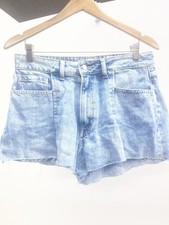 Forever 21 Women's Light Blue Denim Shorts Size 28
