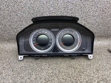 Kombiinstrument  31327582AA Tacho 144Tkm Volvo V70 III 2.4 D5 Summum 11.2006.017