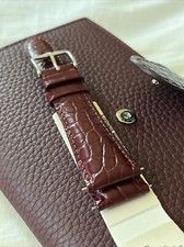 Hirsch Regent Genuine Alligator Watch Strap in Burgundy - 20mm / Medium