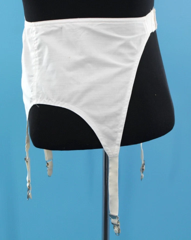 Cinto de liga branco feminino vintage anos 50 anos 60 tamanho 32 década de 1950 década de 1960 lingerie Sears - Imagem 4 de 4