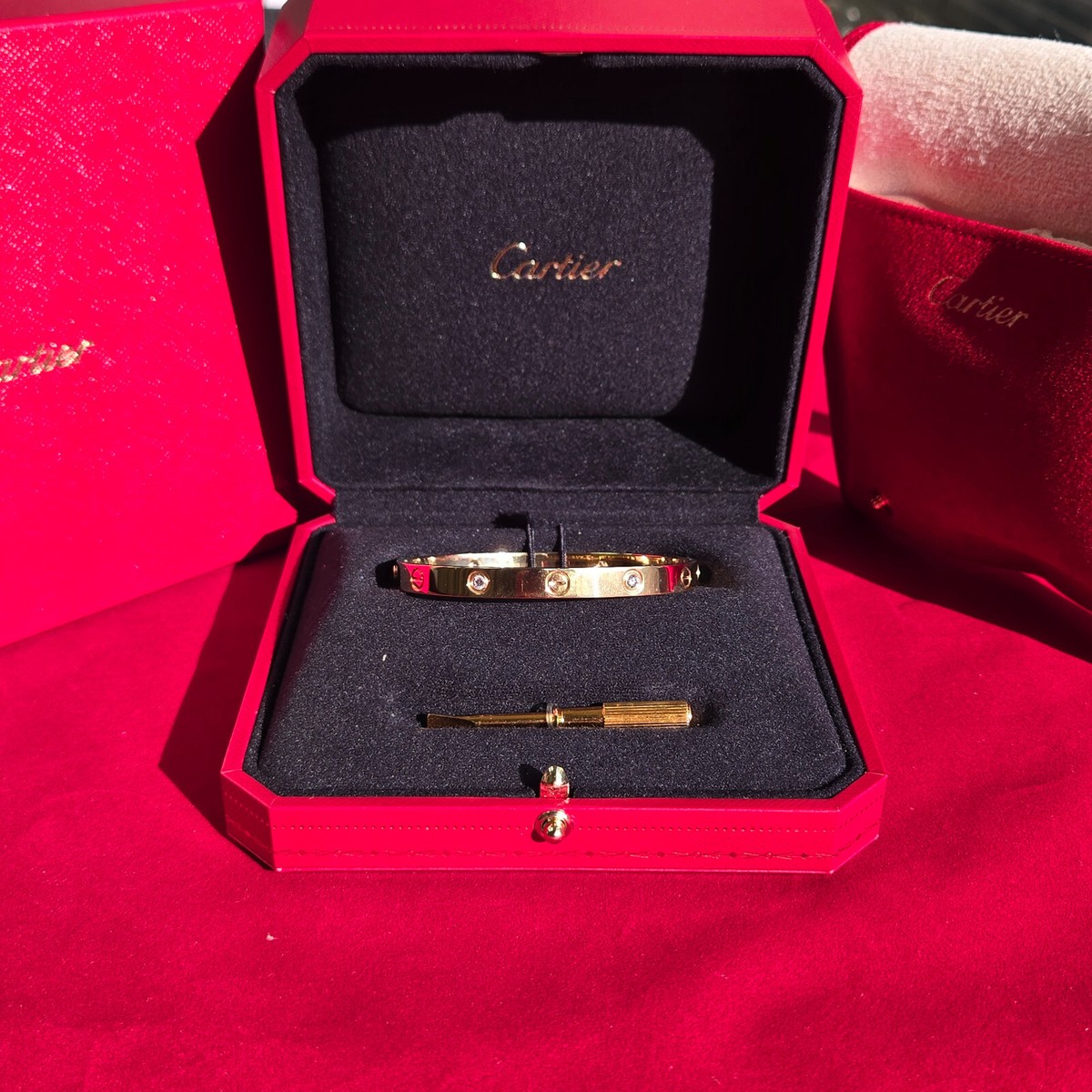 CARTIER LOVE BRACELET 18K YELLOW GOLD 4 Diamond Size 18 CARTIER LOVE BRACELET 18K YELLOW GOLD 4 Diamond Size 18
