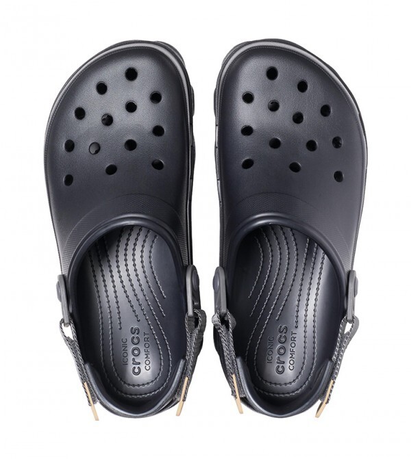 ◆CROCS◆ All Terrain Clog Black 206340001 s-l400.jpg