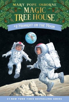 Midnight on the Moon (Magic Tree House, No. 8) - Paperback - GOOD