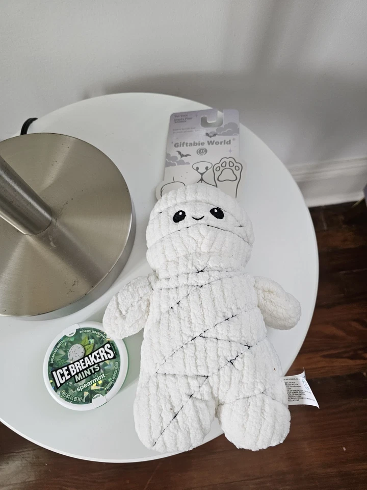 HALLOWEEN FANTASMA PELUCHE PERRO JUGUETE CON CHIRRIDO, 10 PULGADAS DE LARGO, DE VO-TOYS MASCOTAS Foto 3 de 3