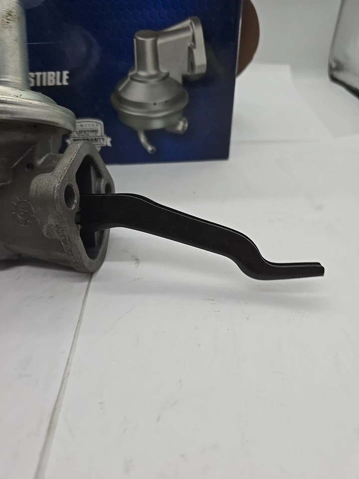 Bomba de combustible mecánica Carquest 40334 Foto 3 de 4