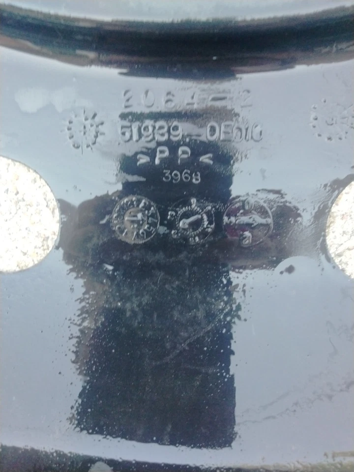 LEXUS RX330 RX350 HIGHLANDER TAMPA DE RODA DE PNEU SOBRESSALENTE 51939-0E010 51939-48010 - Imagem 3 de 4