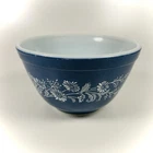 Vintage PYREX 401  Blue Colonial Mist 750ml Mixing Nesting  Small Mixing Bowl