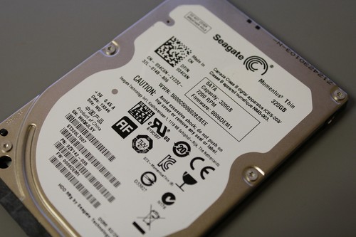 Seagate Momentus Thin ,7200RPM SATA 2.5" ST320LT007 320GB,Intern Festplatte