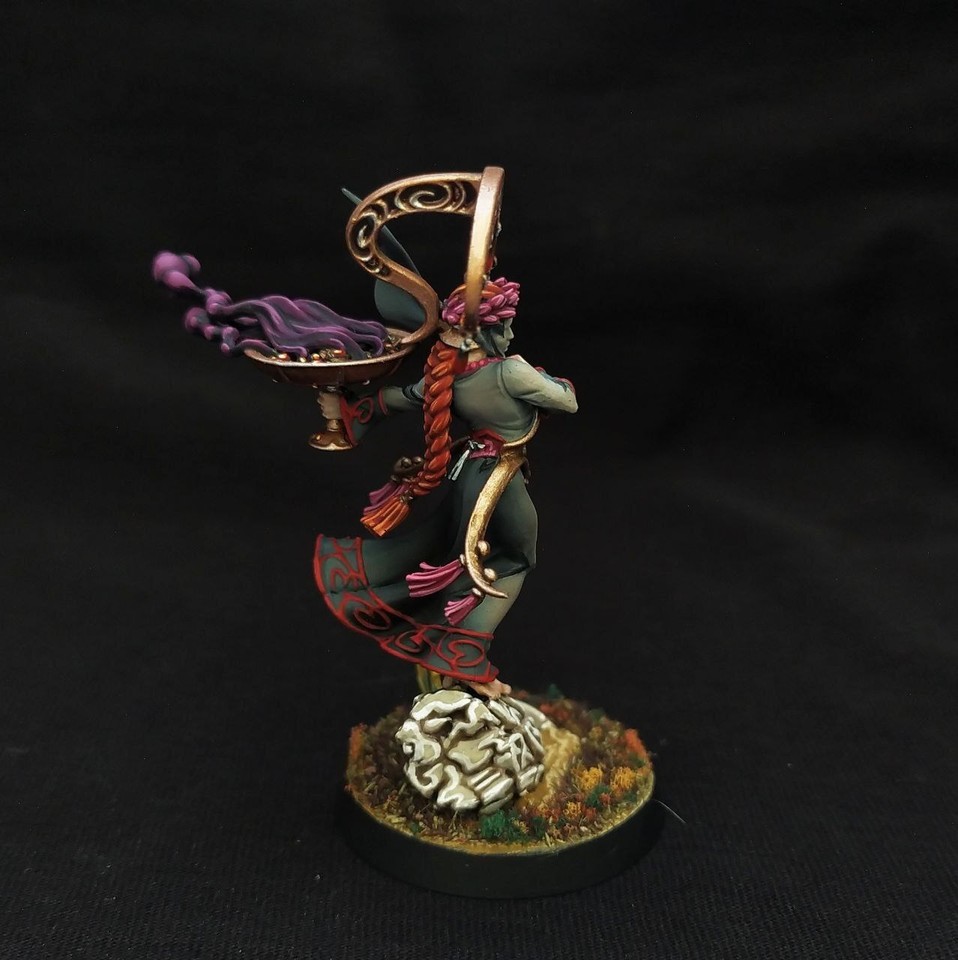 Scinari Cathallar – Lumineth – Figurine Pro Painted – Neuf