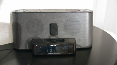 SONY Dream Machine ICF-C1iPMK2 Clock Radio FM/AM with iPod Dock