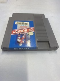 Juego Nes de Hockey sobre Hielo Nintendo Probado Aut&eacute;ntico Caja CIB Manual Caja Da&ntilde;ada