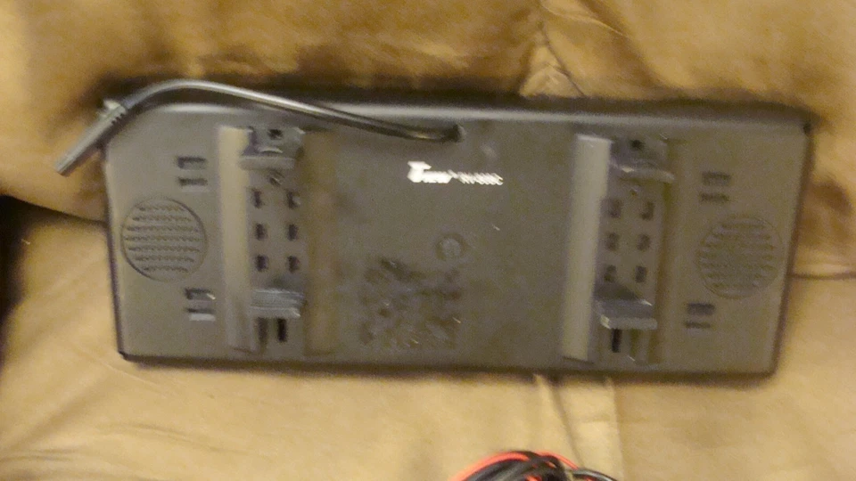 tview 8.8 inch monitor with back up camera (as is)  untested read description - Image 4 of 4