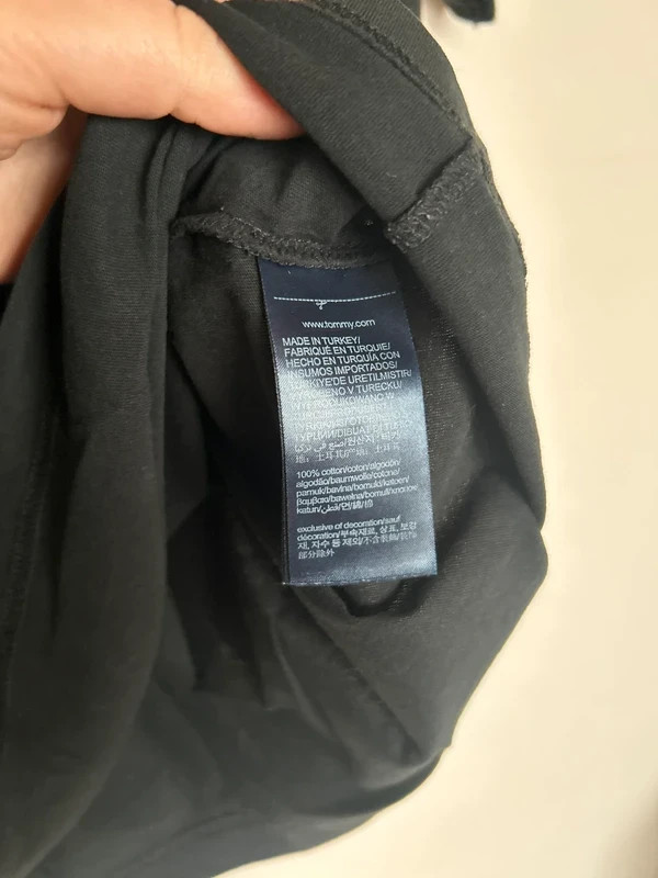 Tommy Jeans Men’s Essential T-Shirt Medium Black Short Sleeve Crew Neck Cotton image 8
