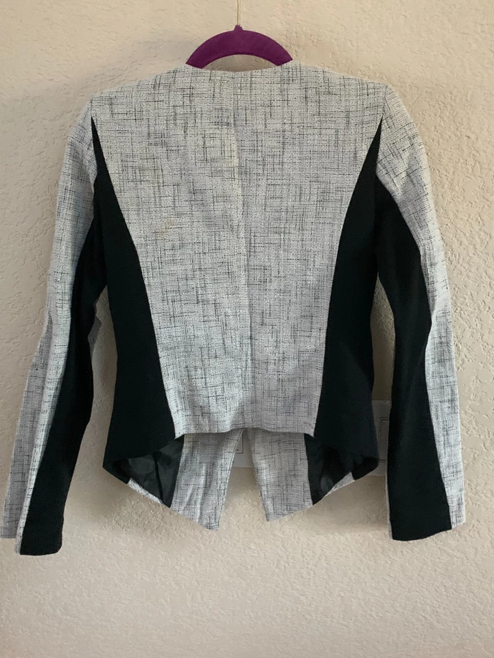 Chaqueta Mossimo Negra/Gris con Hilo Plateado Forrada Talla XS Foto 4 de 4